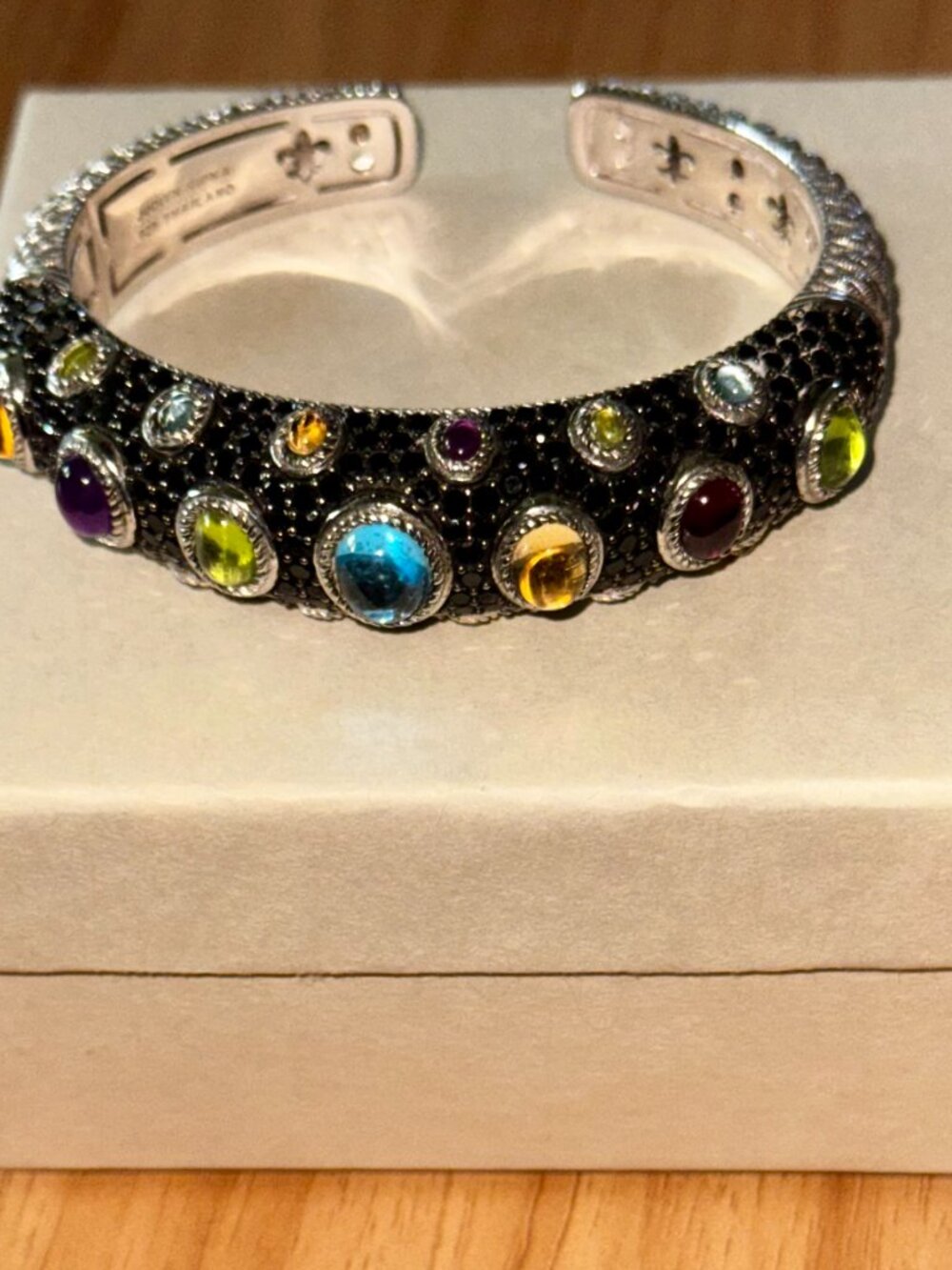 ~Judith Ripka -Sterling Multi Gemstone Silver Black Spinel Bracelet 8" wrist